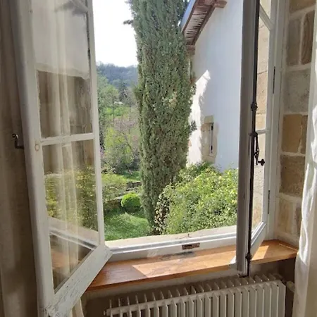 D'hotes Coeur De Village 2-3 Pers - Maison Avec Jardin En Bord De Riviere Bed & Breakfast