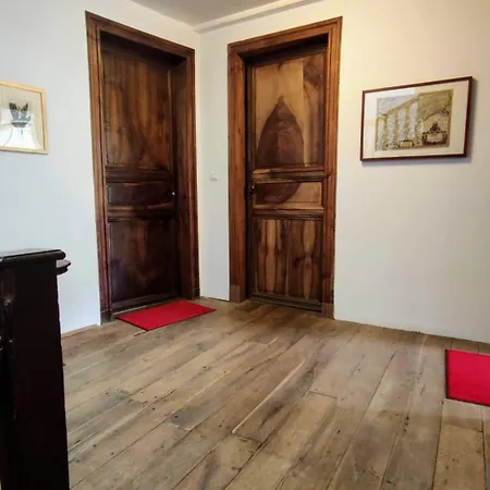 Bed & Breakfast D'hotes Coeur De Village 2-3 Pers - Maison Avec Jardin En Bord De Riviere *