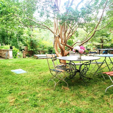 Bed & Breakfast D'hotes Coeur De Village 2-3 Pers - Maison Avec Jardin En Bord De Riviere